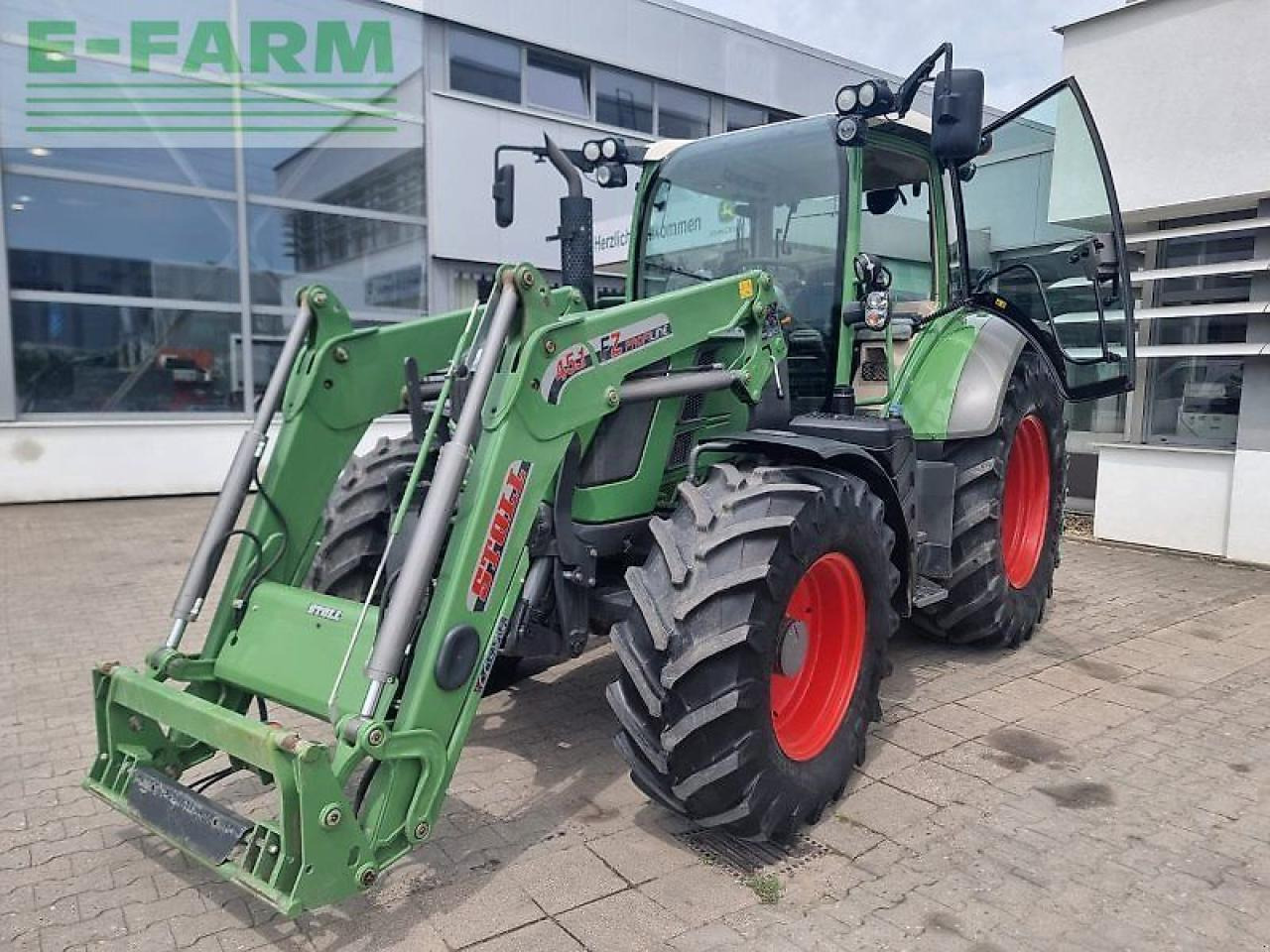 Fendt 514 vario mit rtk-lenksystem - Traktor: das Bild 1 Fendt 514 vario mit rtk-lenksystem - Traktor: das Bild 1