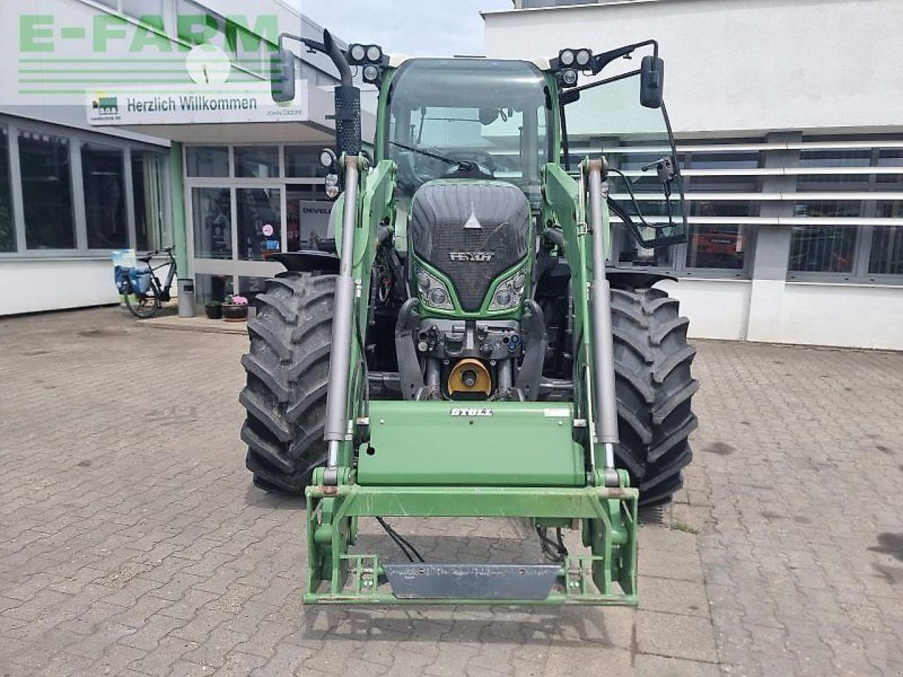 Fendt 514 vario mit rtk-lenksystem - Traktor: das Bild 2 Fendt 514 vario mit rtk-lenksystem - Traktor: das Bild 2