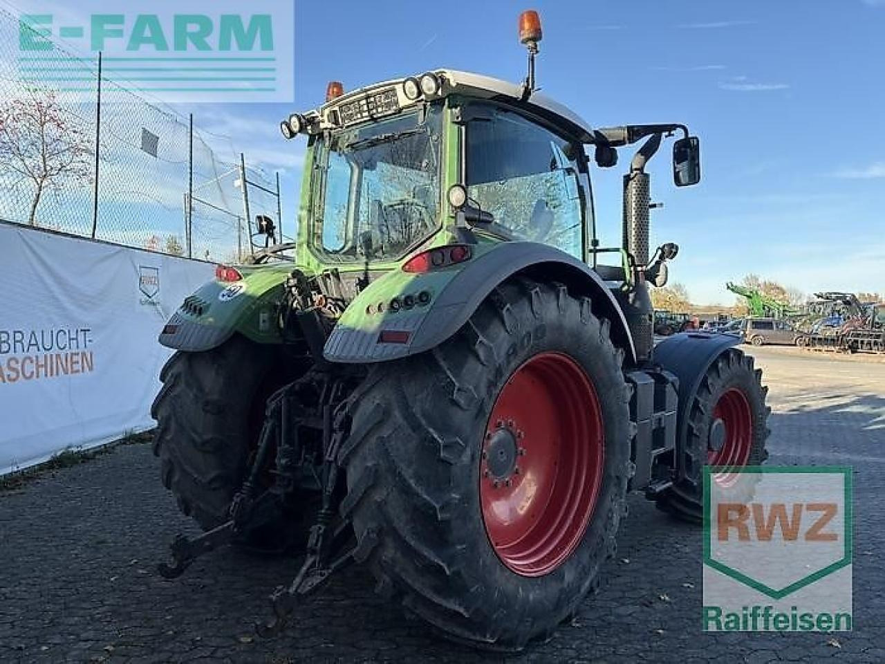 Fendt 718 vario - Traktor: das Bild 2 Fendt 718 vario - Traktor: das Bild 2