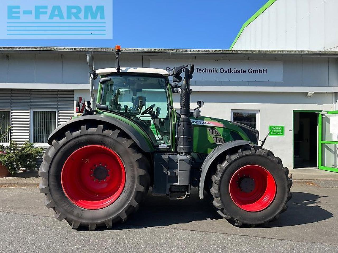 Fendt 724 s4 profiplus - Traktor: das Bild 2 Fendt 724 s4 profiplus - Traktor: das Bild 2