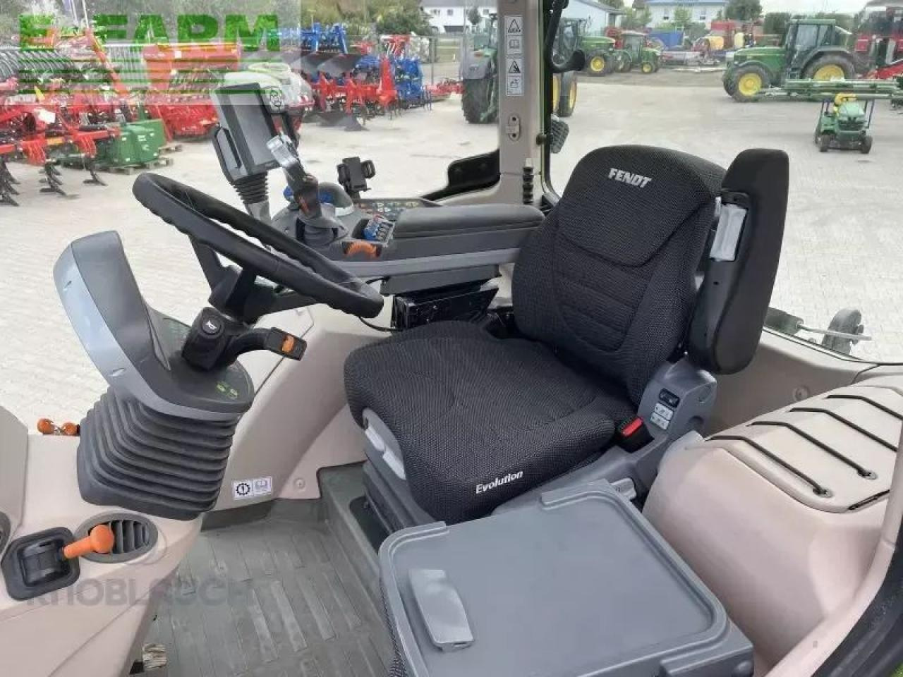 Traktor Fendt 724 vario profi Profi: das Bild 8