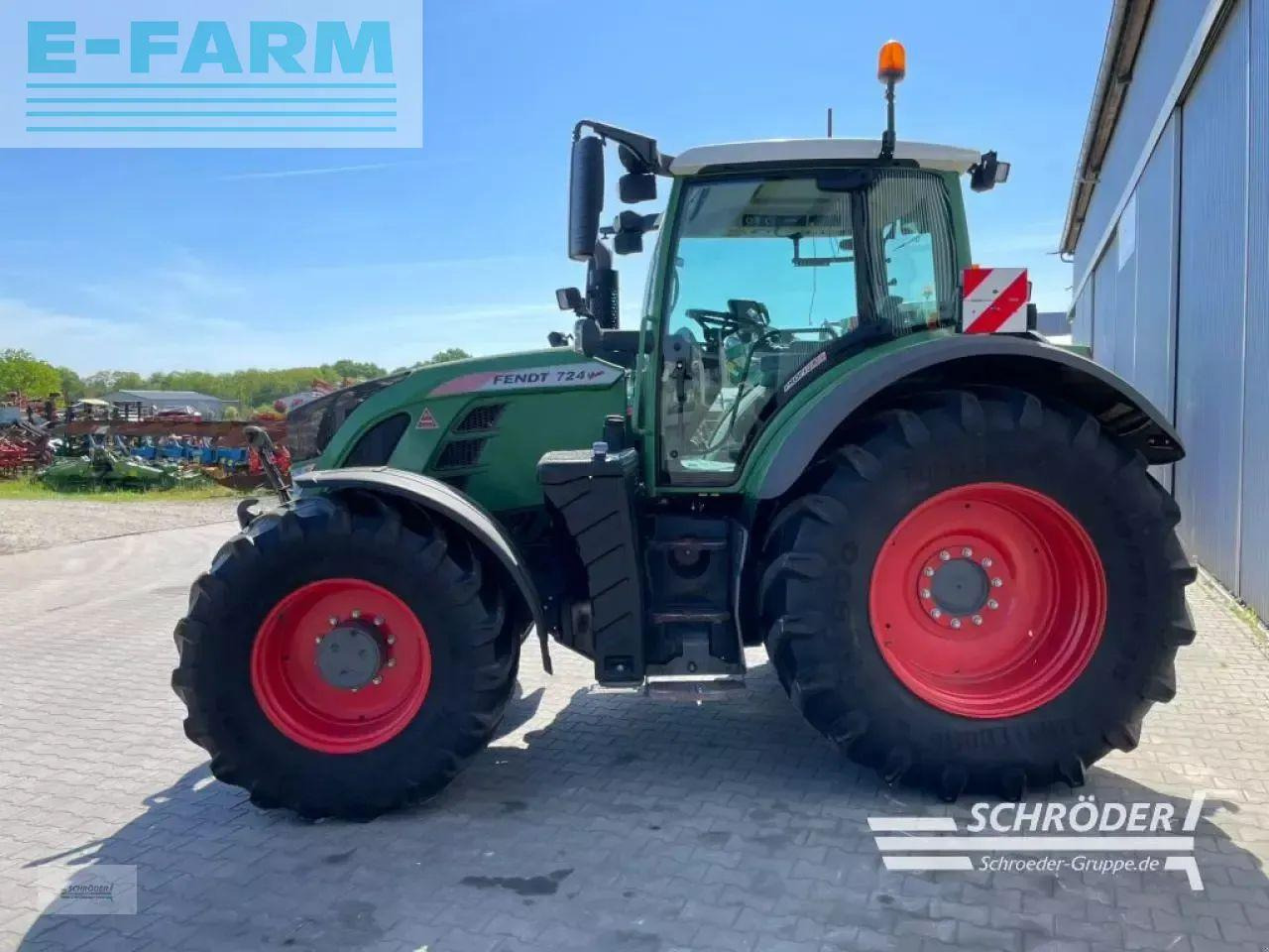 Traktor Fendt 724 vario s4 profi plus ProfiPlus: das Bild 10