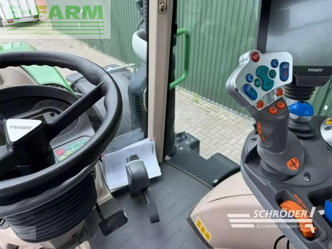 Traktor Fendt 724 vario s4 profi plus ProfiPlus: das Bild 20
