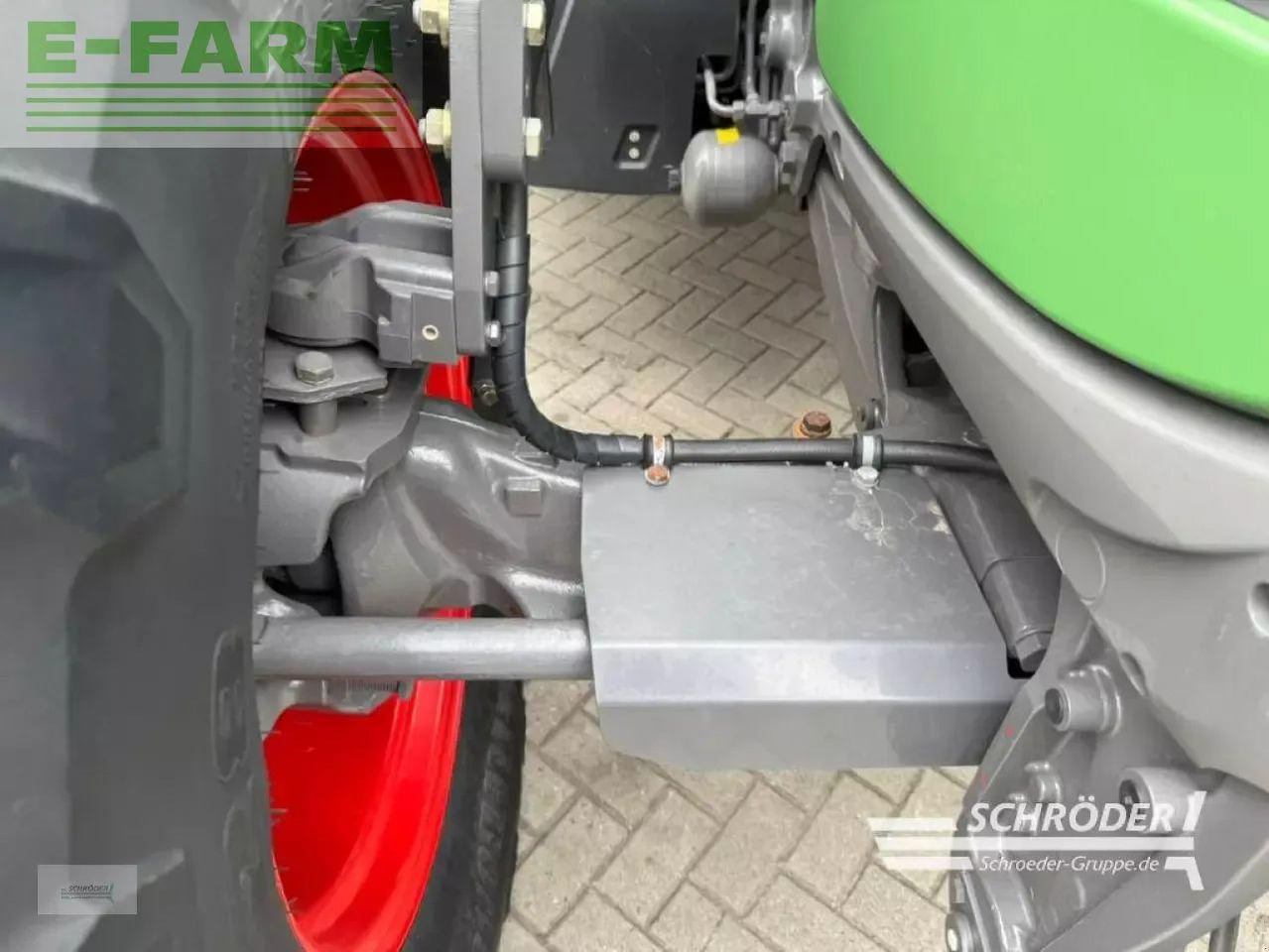 Traktor Fendt 724 vario s4 profi plus ProfiPlus: das Bild 11
