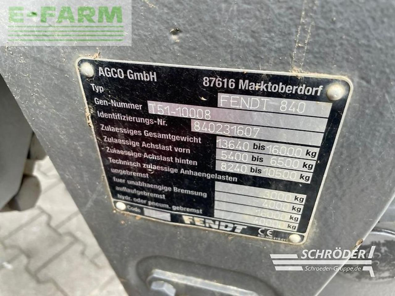 Fendt 824 vario s4 profi Profi - Traktor: das Bild 4 Fendt 824 vario s4 profi Profi - Traktor: das Bild 4
