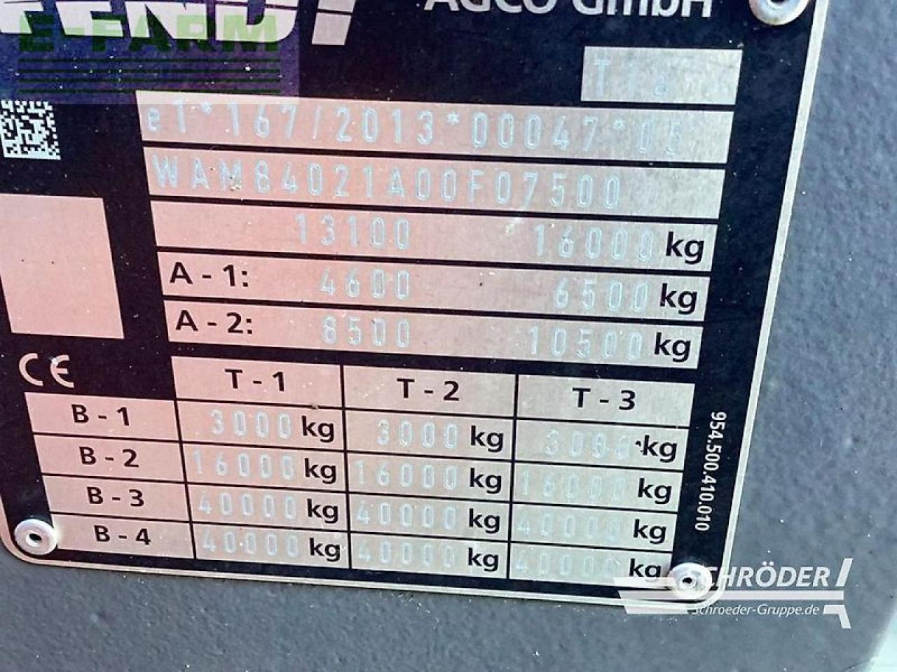 Fendt 824 vario s4 profi plus ProfiPlus - Traktor: das Bild 3 Fendt 824 vario s4 profi plus ProfiPlus - Traktor: das Bild 3