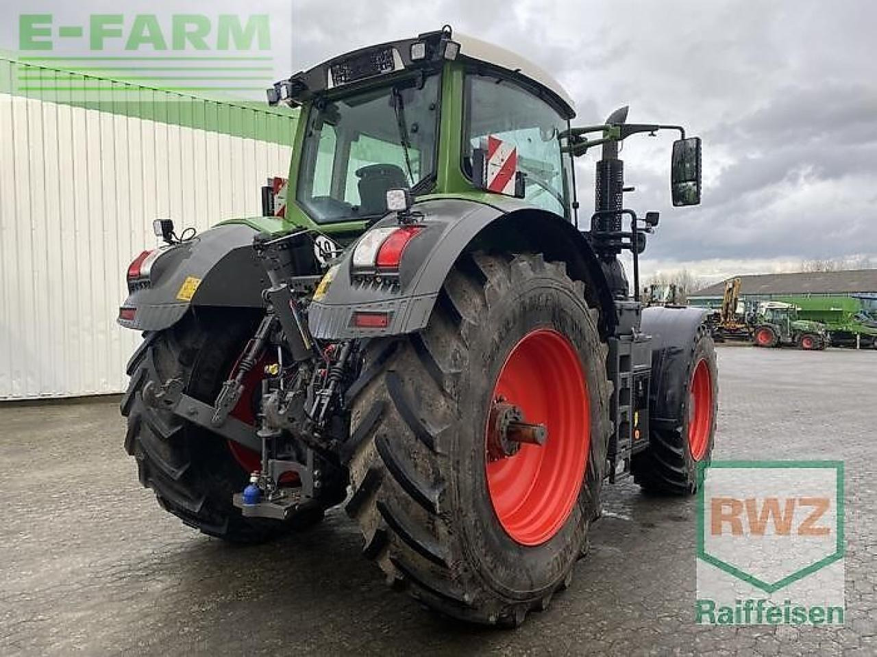 Fendt 826 vario s4 - Traktor: das Bild 2 Fendt 826 vario s4 - Traktor: das Bild 2
