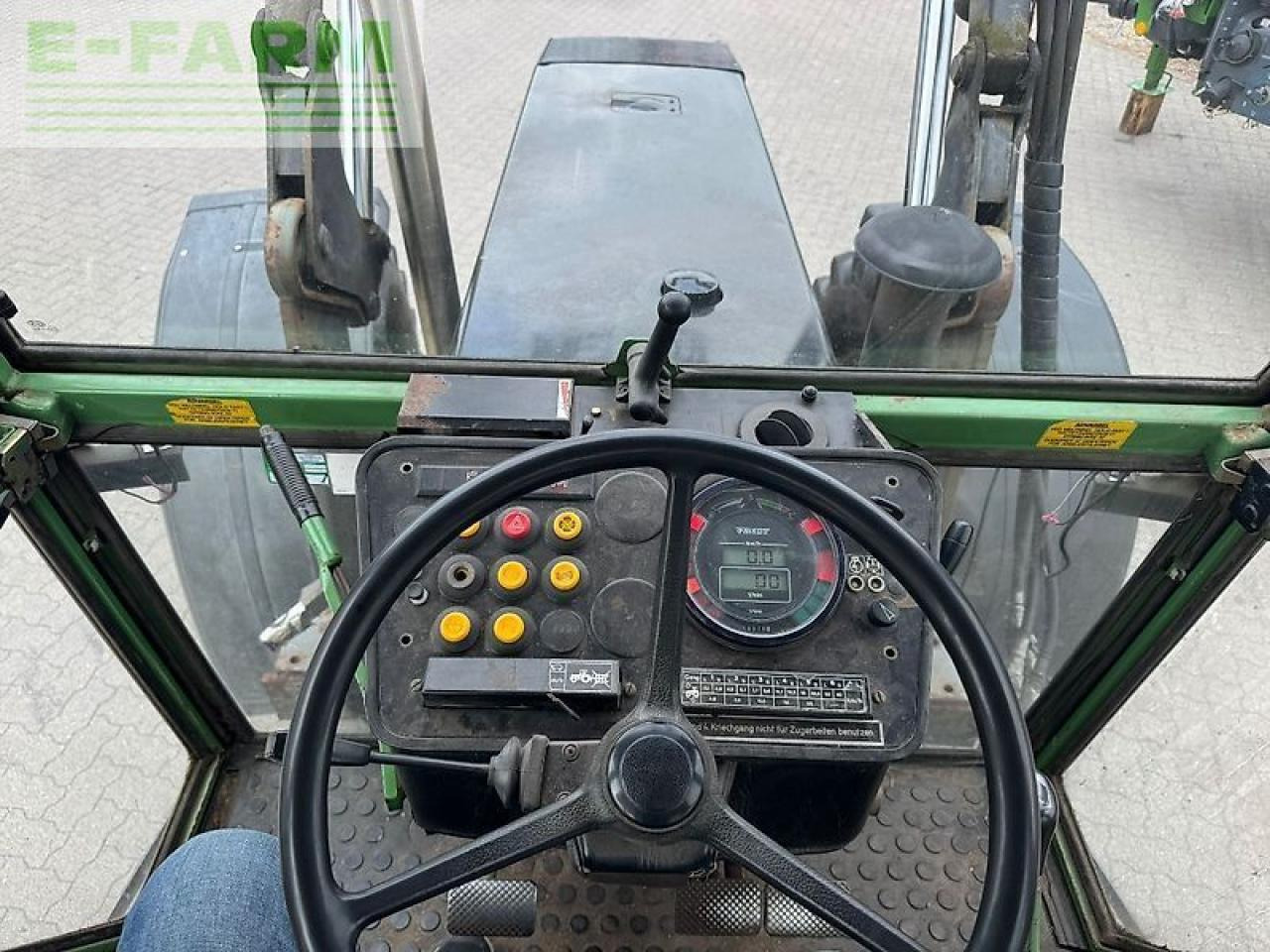 Fendt favorit 612 lsa - Traktor: das Bild 2 Fendt favorit 612 lsa - Traktor: das Bild 2