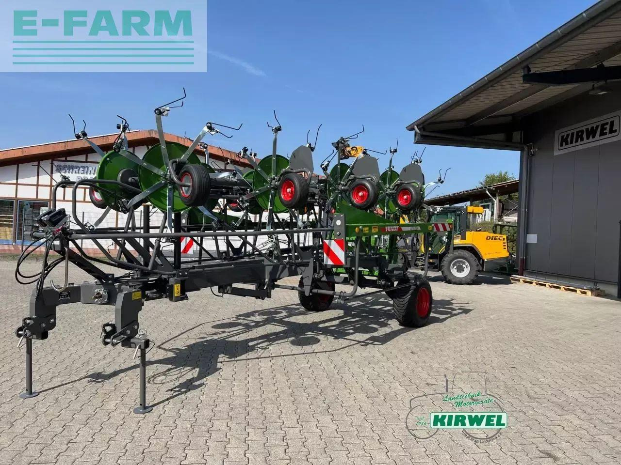 Fendt lotus 1250 t - Heuwender/ Wenderechen: das Bild 3 Fendt lotus 1250 t - Heuwender/ Wenderechen: das Bild 3