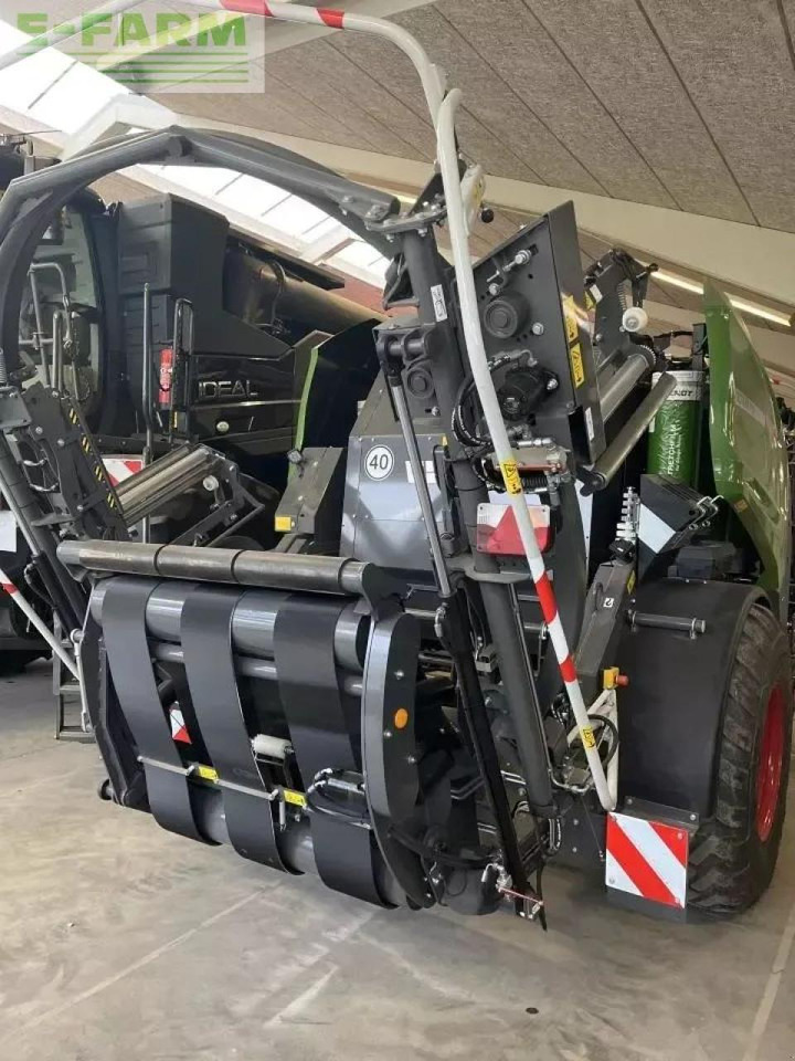 Fendt rotana 130f combi - Packenpresse: das Bild 2 Fendt rotana 130f combi - Packenpresse: das Bild 2