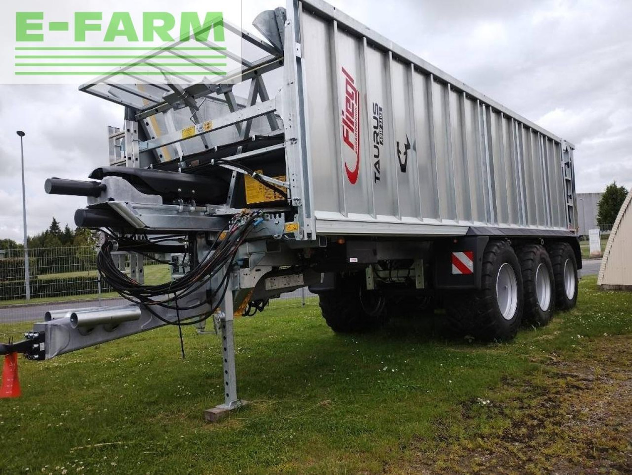Fliegl asw 3101 - Landwirtschaftlicher Anhänger: das Bild 1 Fliegl asw 3101 - Landwirtschaftlicher Anhänger: das Bild 1