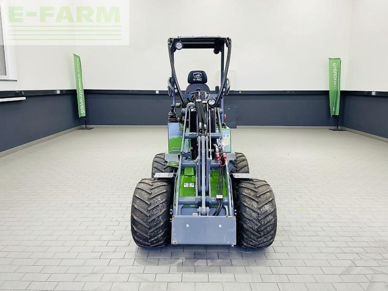 Minibagger Giant g 1200: das Bild 10 Minibagger Giant g 1200: das Bild 10