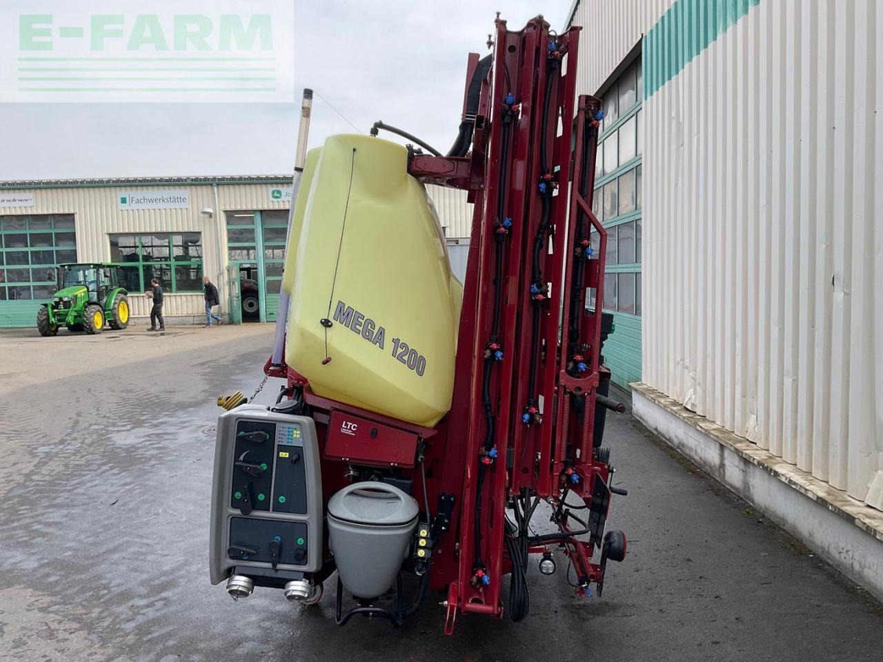 Hardi MEGA 1200 - Anhängespritze: das Bild 2 Hardi MEGA 1200 - Anhängespritze: das Bild 2