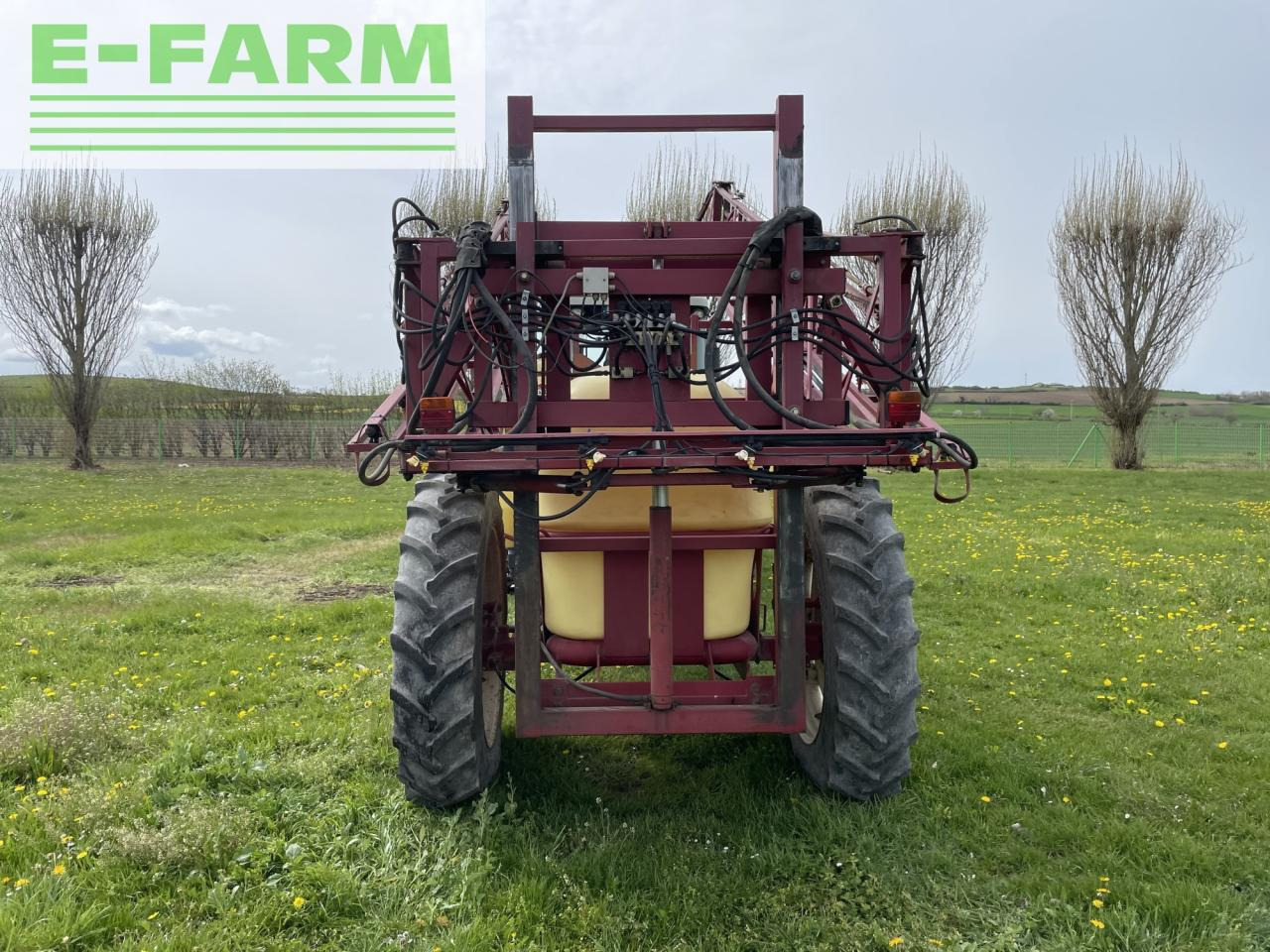 Hardi tz 2400 - Anhängespritze: das Bild 4 Hardi tz 2400 - Anhängespritze: das Bild 4