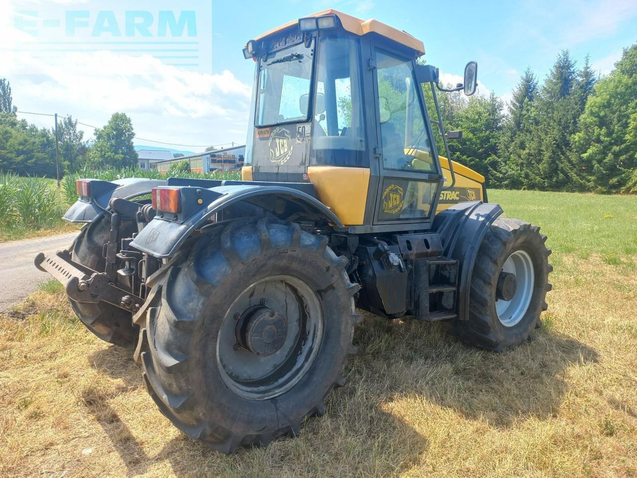 JCB 1135 turbo - Traktor: das Bild 3 JCB 1135 turbo - Traktor: das Bild 3