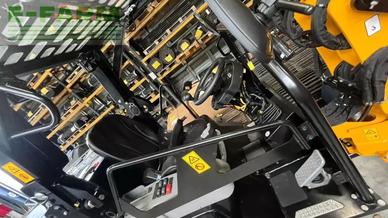 Minibagger JCB 403 agri smart power: das Bild 7 Minibagger JCB 403 agri smart power: das Bild 7
