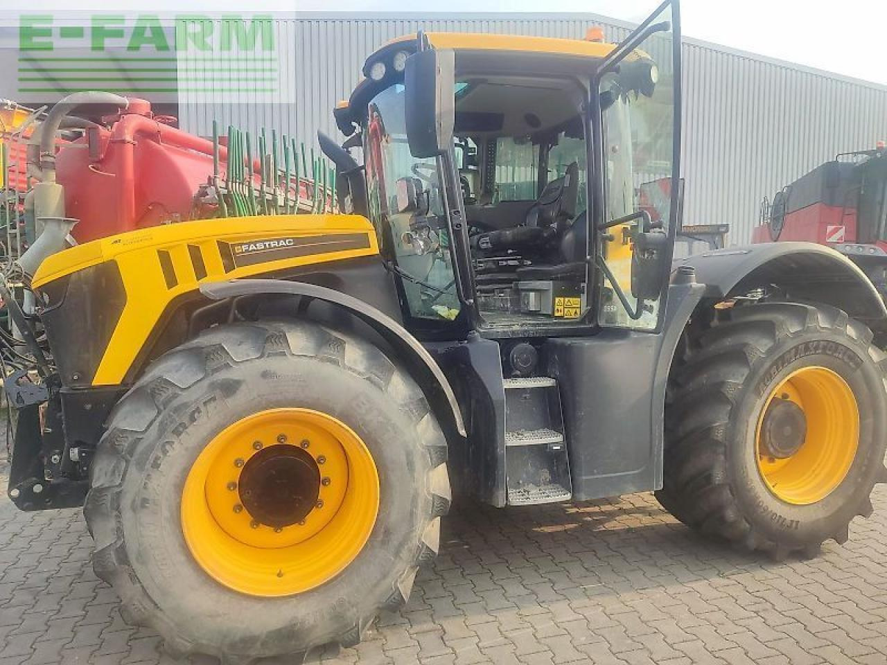 JCB 4220 fastrac - Traktor: das Bild 3 JCB 4220 fastrac - Traktor: das Bild 3
