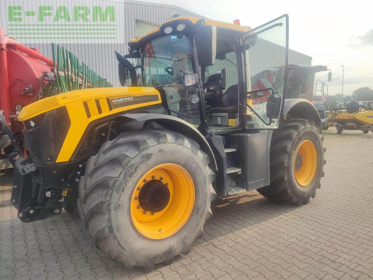 JCB 4220 fastrac - Traktor: das Bild 4 JCB 4220 fastrac - Traktor: das Bild 4