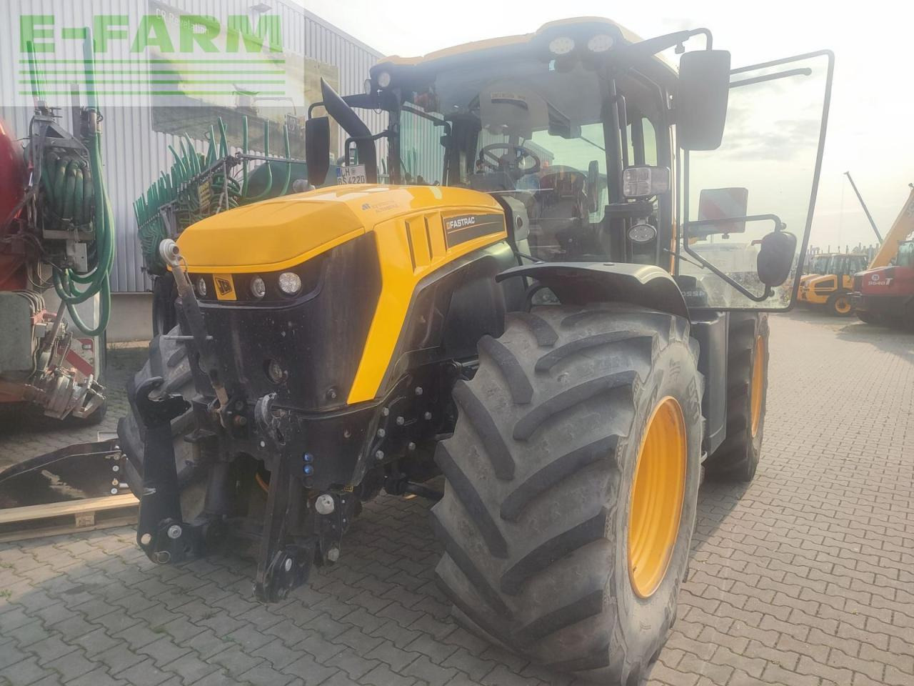 JCB 4220 fastrac - Traktor: das Bild 2 JCB 4220 fastrac - Traktor: das Bild 2