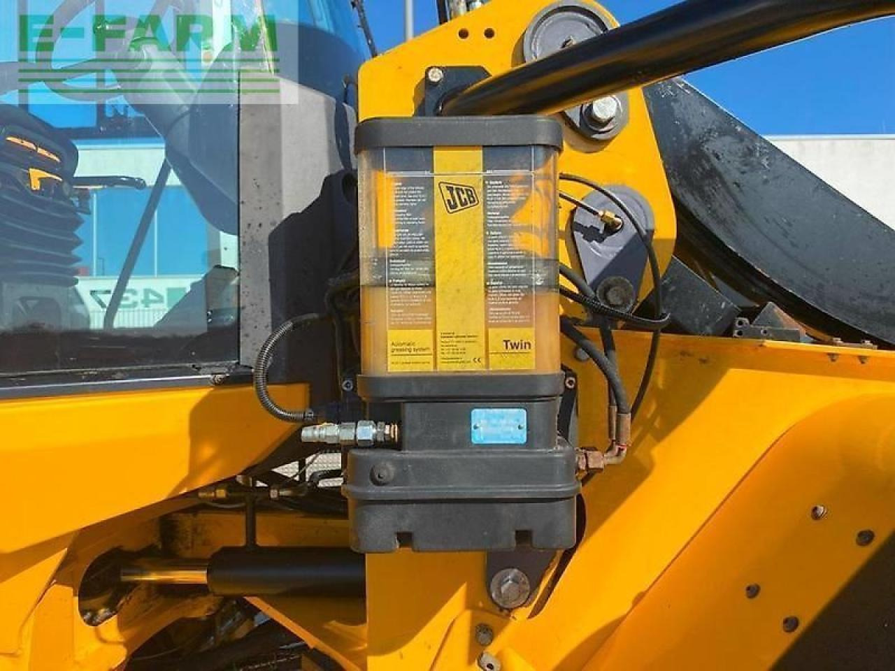 JCB 437 ht - Minibagger: das Bild 4 JCB 437 ht - Minibagger: das Bild 4