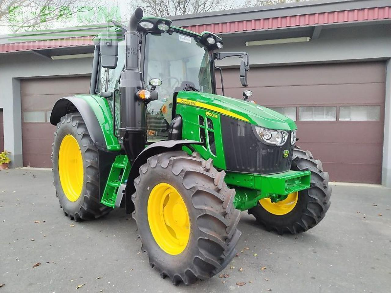 John Deere 6100m - Traktor: das Bild 1 John Deere 6100m - Traktor: das Bild 1