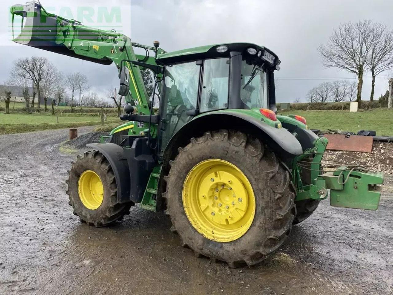 John Deere 6110 m command quad + - Traktor: das Bild 4 John Deere 6110 m command quad + - Traktor: das Bild 4