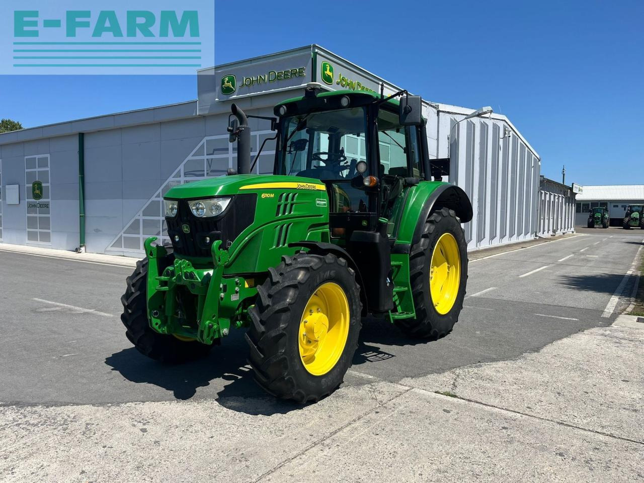 John Deere 6110M - Traktor: das Bild 1 John Deere 6110M - Traktor: das Bild 1