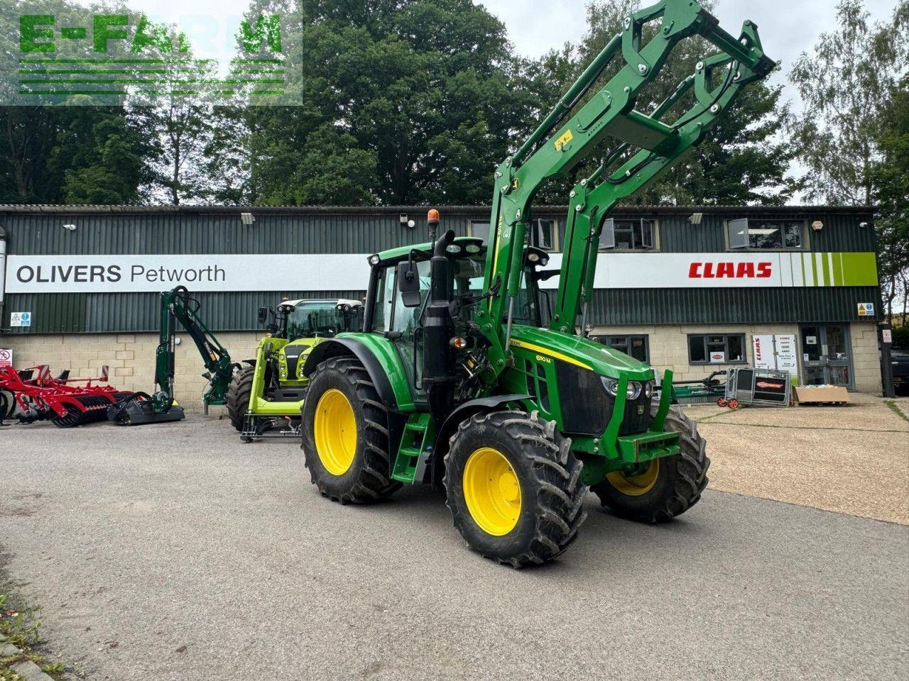 John Deere 6110M - Traktor: das Bild 1 John Deere 6110M - Traktor: das Bild 1