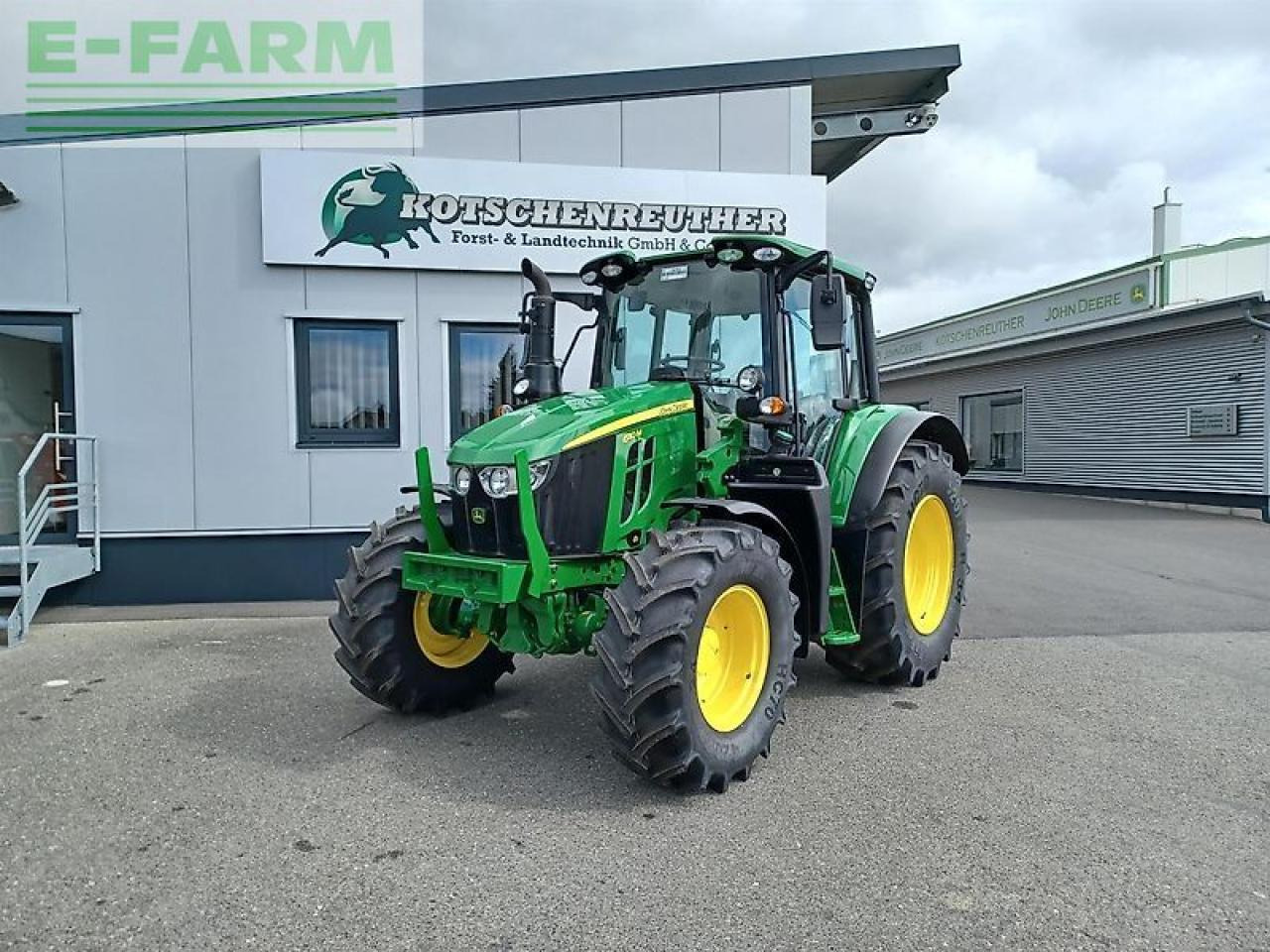 John Deere 6110m - Traktor: das Bild 1 John Deere 6110m - Traktor: das Bild 1