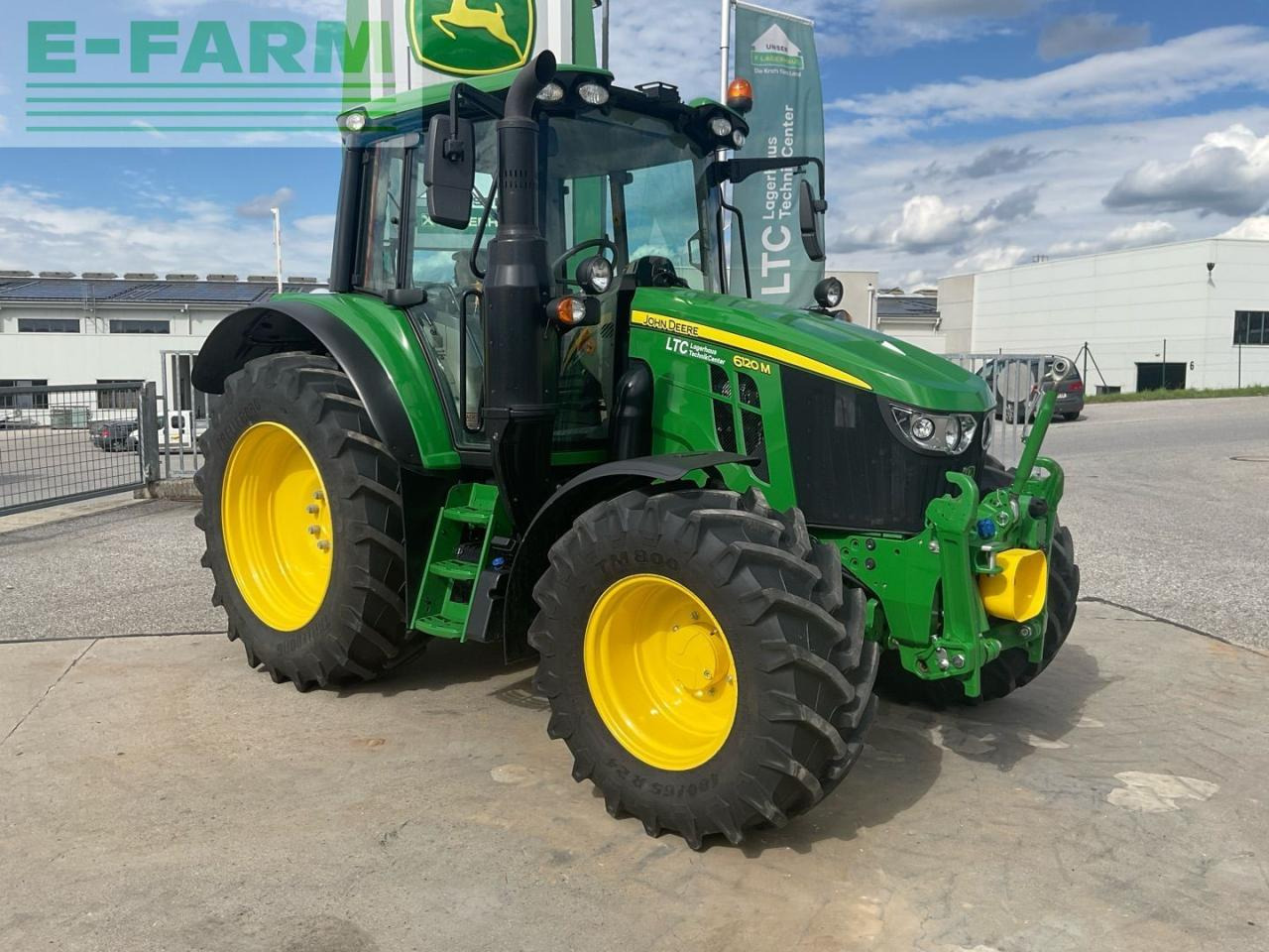 John Deere 6120M - Traktor: das Bild 4 John Deere 6120M - Traktor: das Bild 4