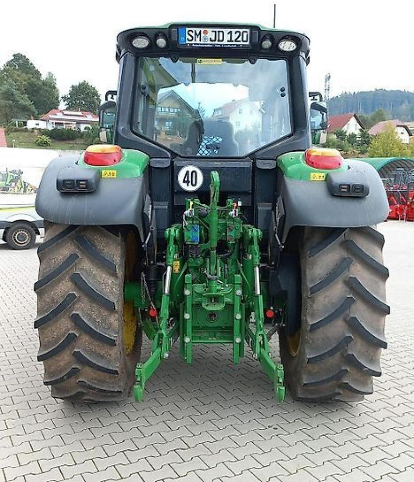 John Deere 6120m - Traktor: das Bild 3 John Deere 6120m - Traktor: das Bild 3