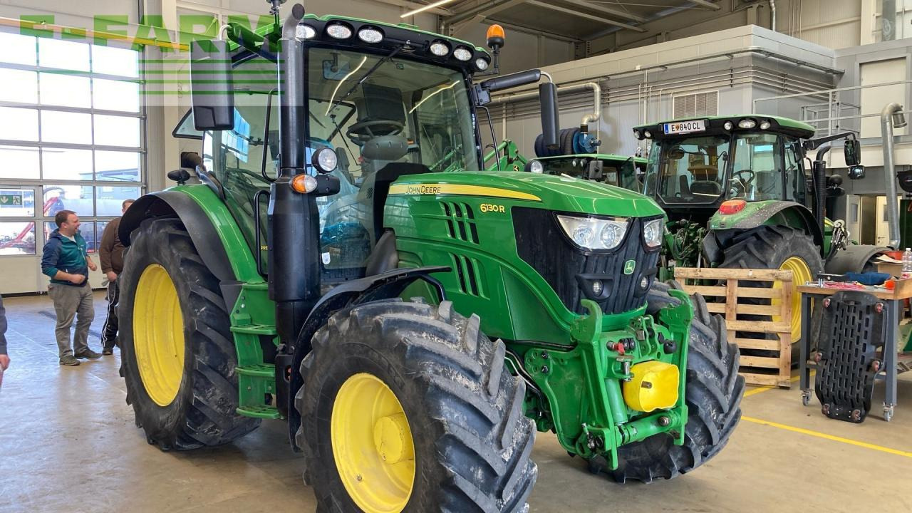 John Deere 6130R - Traktor: das Bild 4 John Deere 6130R - Traktor: das Bild 4