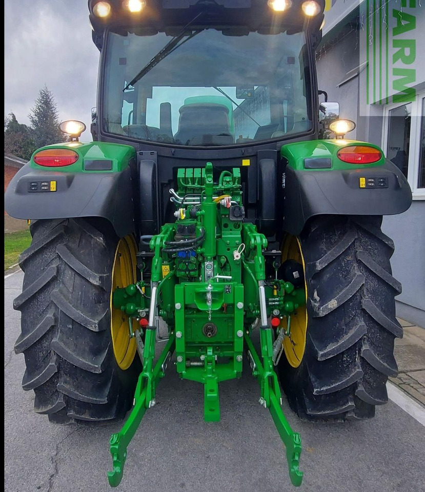 John Deere 6130R - Traktor: das Bild 2 John Deere 6130R - Traktor: das Bild 2
