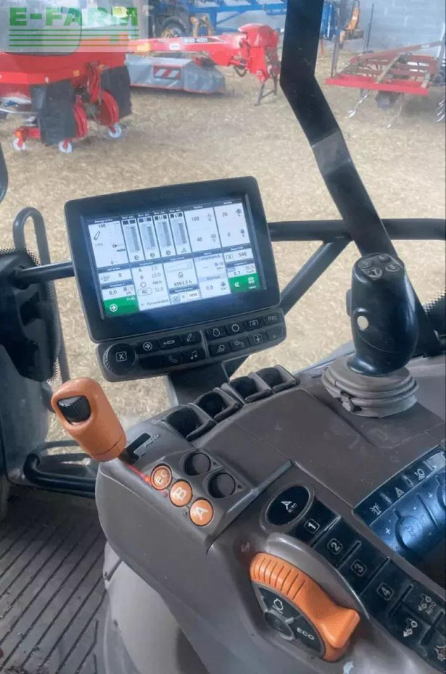 John Deere 6145r - Traktor: das Bild 5 John Deere 6145r - Traktor: das Bild 5