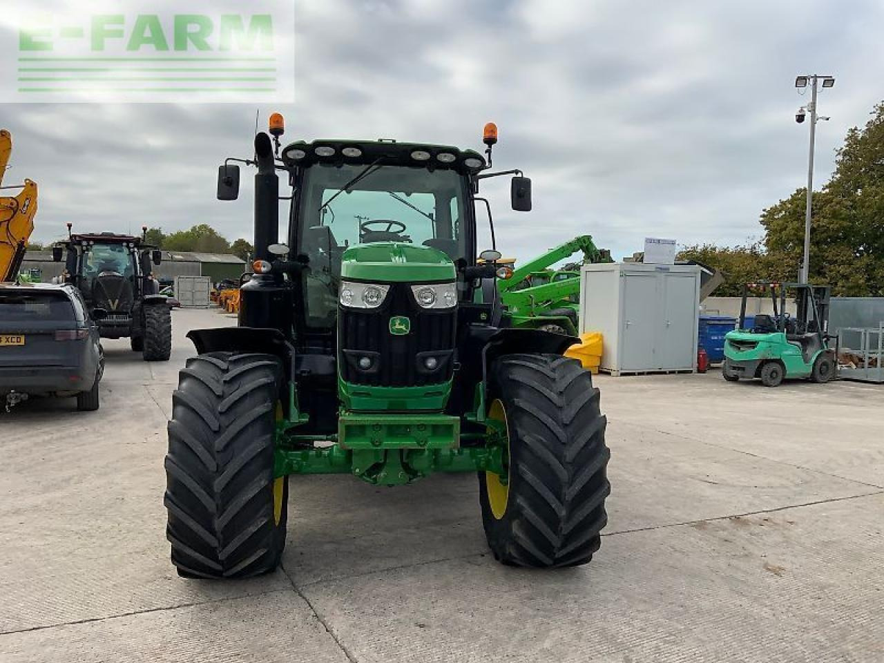 John Deere 6215r tractor (st24428) - Traktor: das Bild 4 John Deere 6215r tractor (st24428) - Traktor: das Bild 4