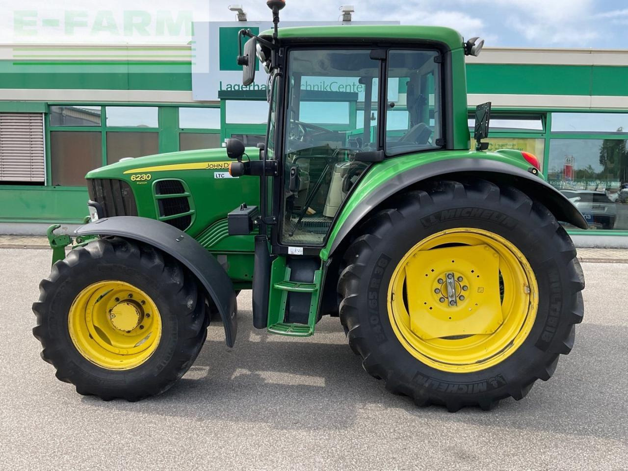 John Deere 6230 PREMIUM - Traktor: das Bild 2 John Deere 6230 PREMIUM - Traktor: das Bild 2