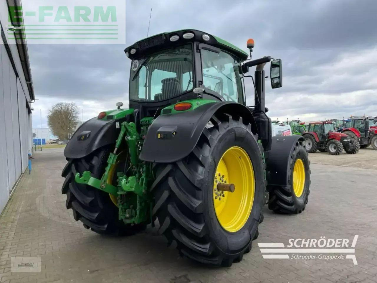 John Deere 6250 r - Traktor: das Bild 3 John Deere 6250 r - Traktor: das Bild 3