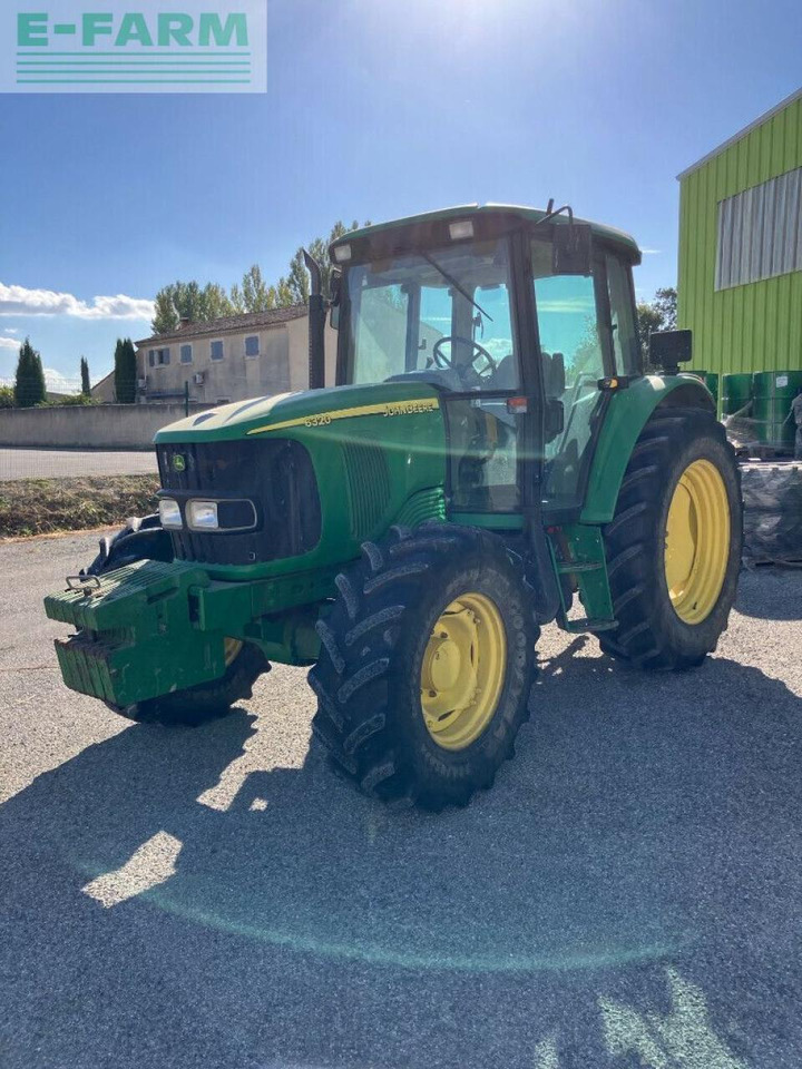 John Deere 6320 - Traktor: das Bild 2 John Deere 6320 - Traktor: das Bild 2