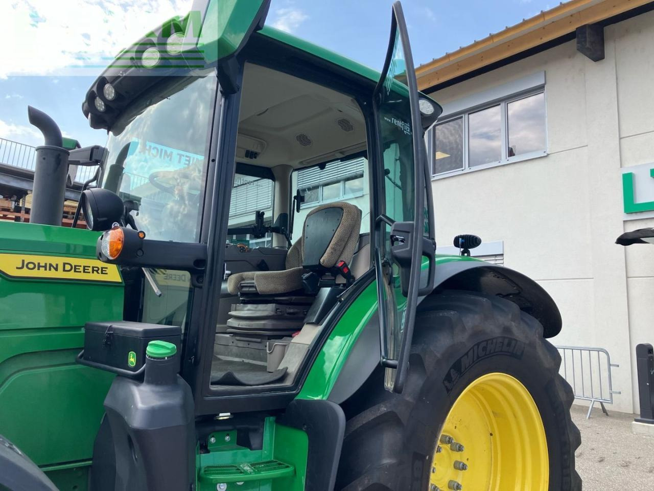 Traktor John Deere 6R 150: das Bild 17