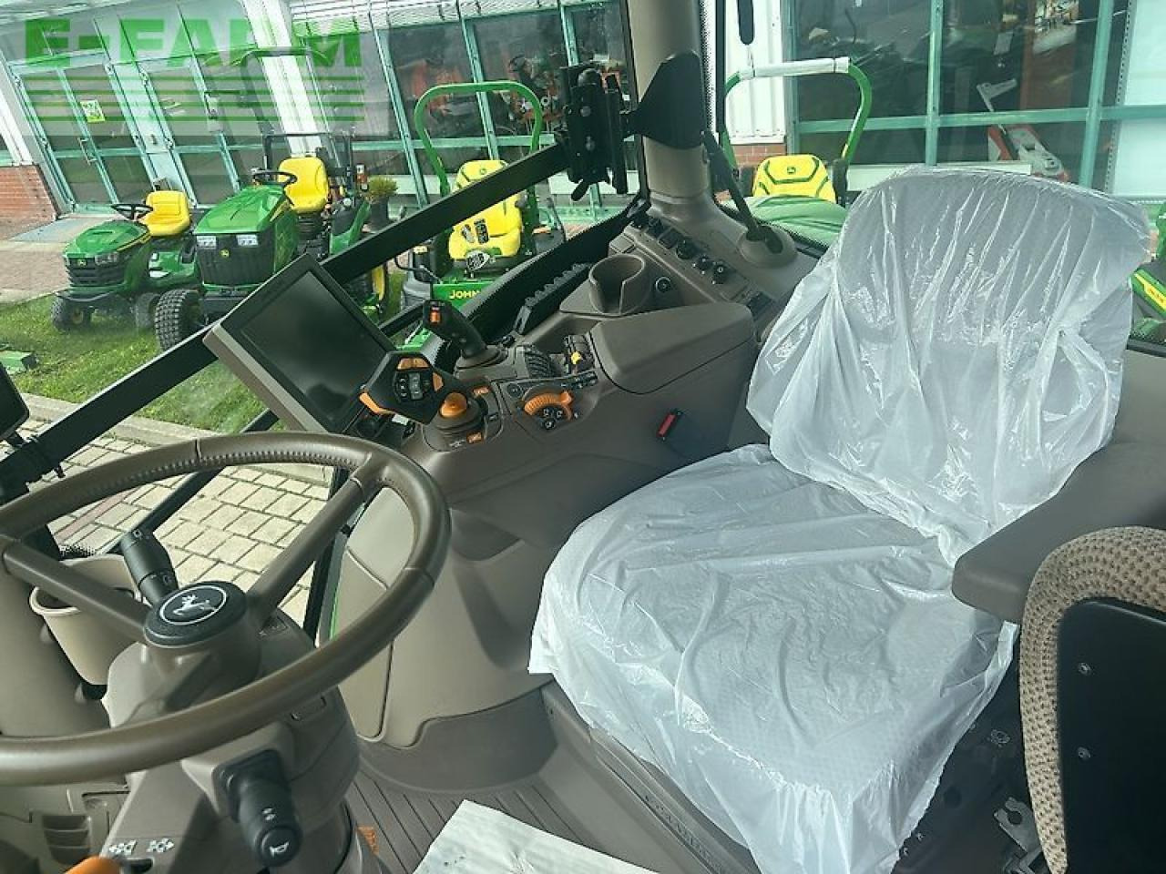 Traktor John Deere 6r 150: das Bild 9