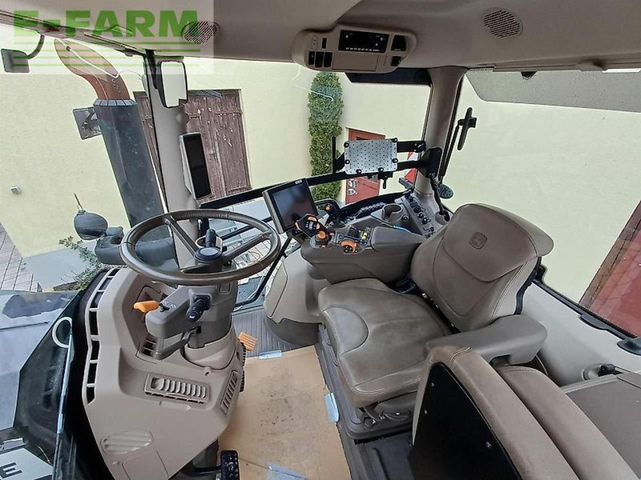 John Deere 6r 250 black edition - Traktor: das Bild 5 John Deere 6r 250 black edition - Traktor: das Bild 5