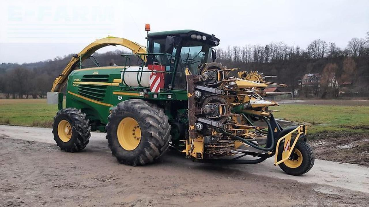 John Deere 7550i pro - Feldhäcksler: das Bild 2 John Deere 7550i pro - Feldhäcksler: das Bild 2