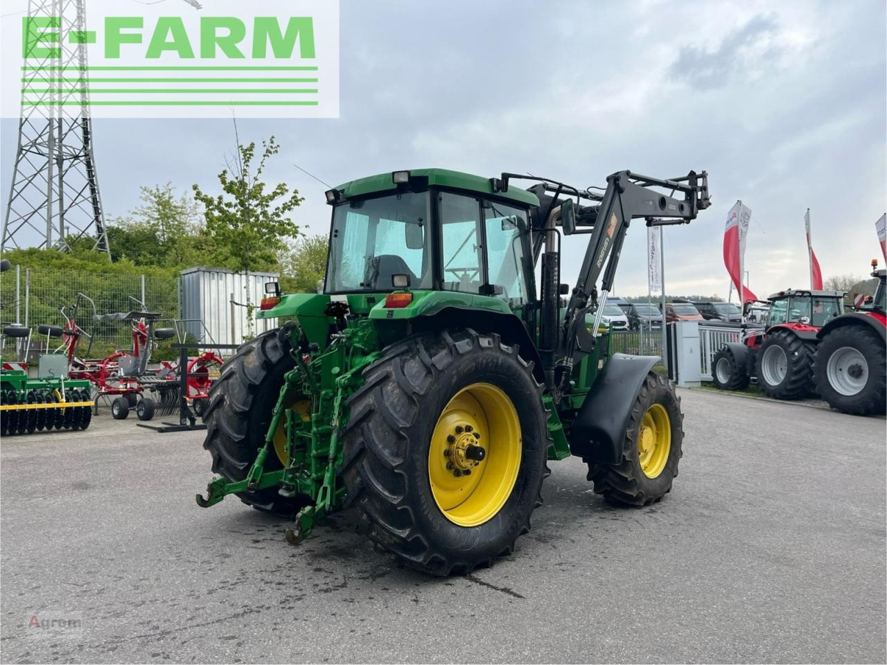 John Deere 7700 - Traktor: das Bild 5 John Deere 7700 - Traktor: das Bild 5