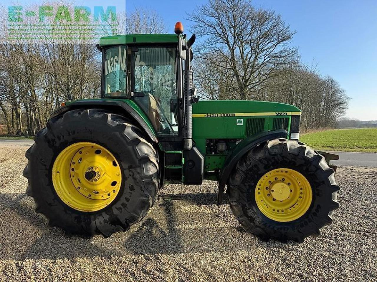 John Deere 7710 - Traktor: das Bild 4 John Deere 7710 - Traktor: das Bild 4