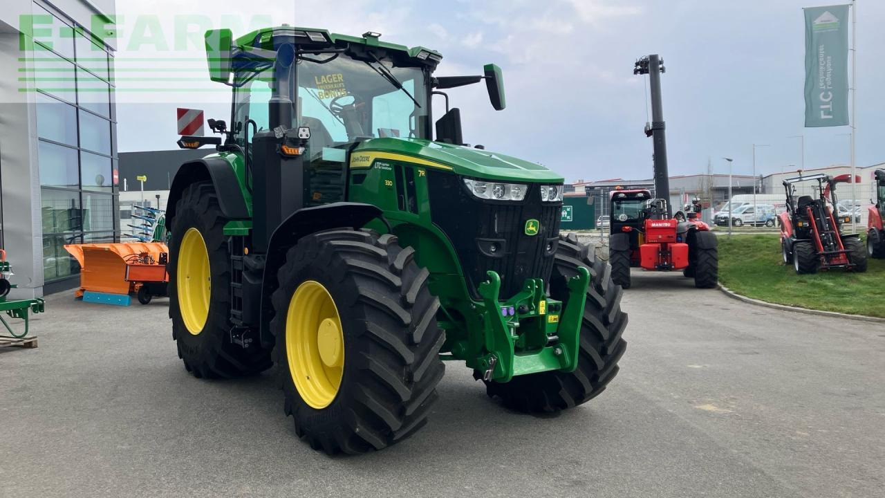 John Deere 7R 330 - Traktor: das Bild 4 John Deere 7R 330 - Traktor: das Bild 4