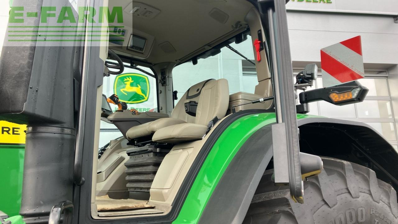 Traktor John Deere 7R 330: das Bild 17