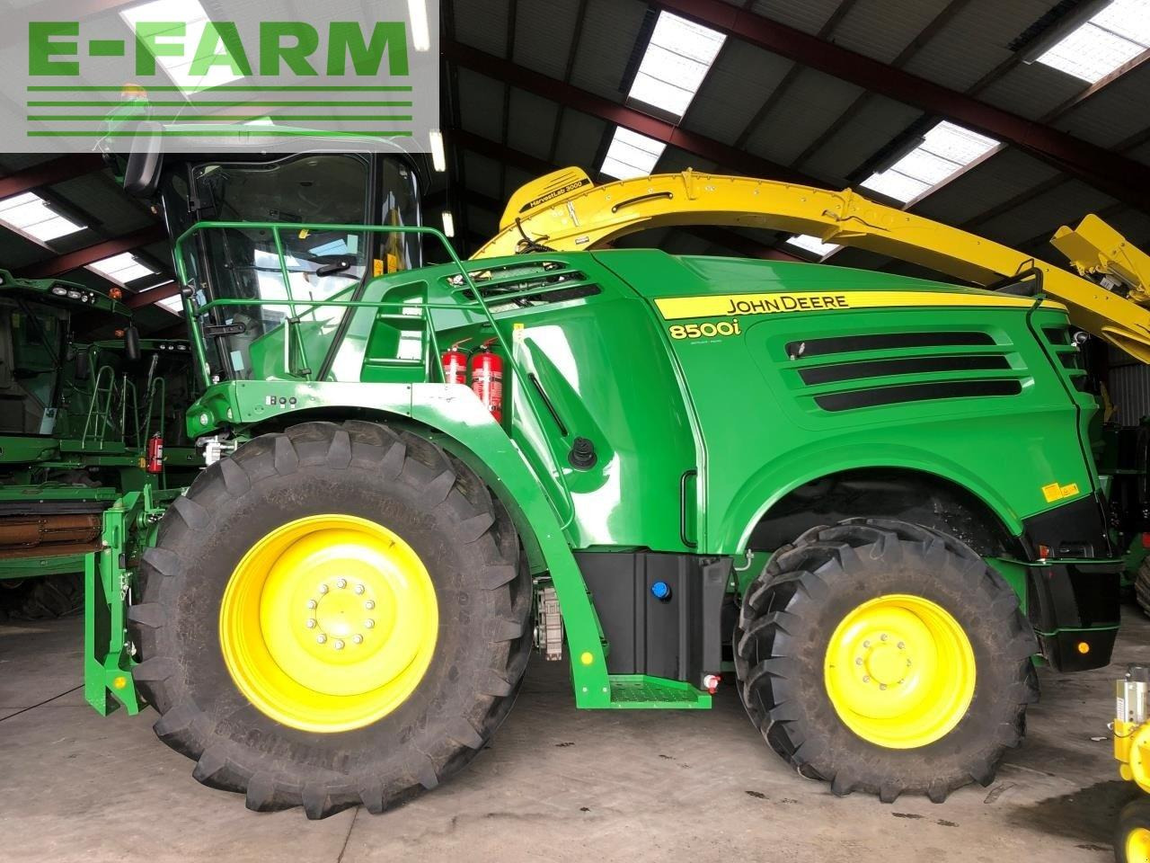John Deere 8500 - Ernteforsatz für Häcksler: das Bild 1 John Deere 8500 - Ernteforsatz für Häcksler: das Bild 1