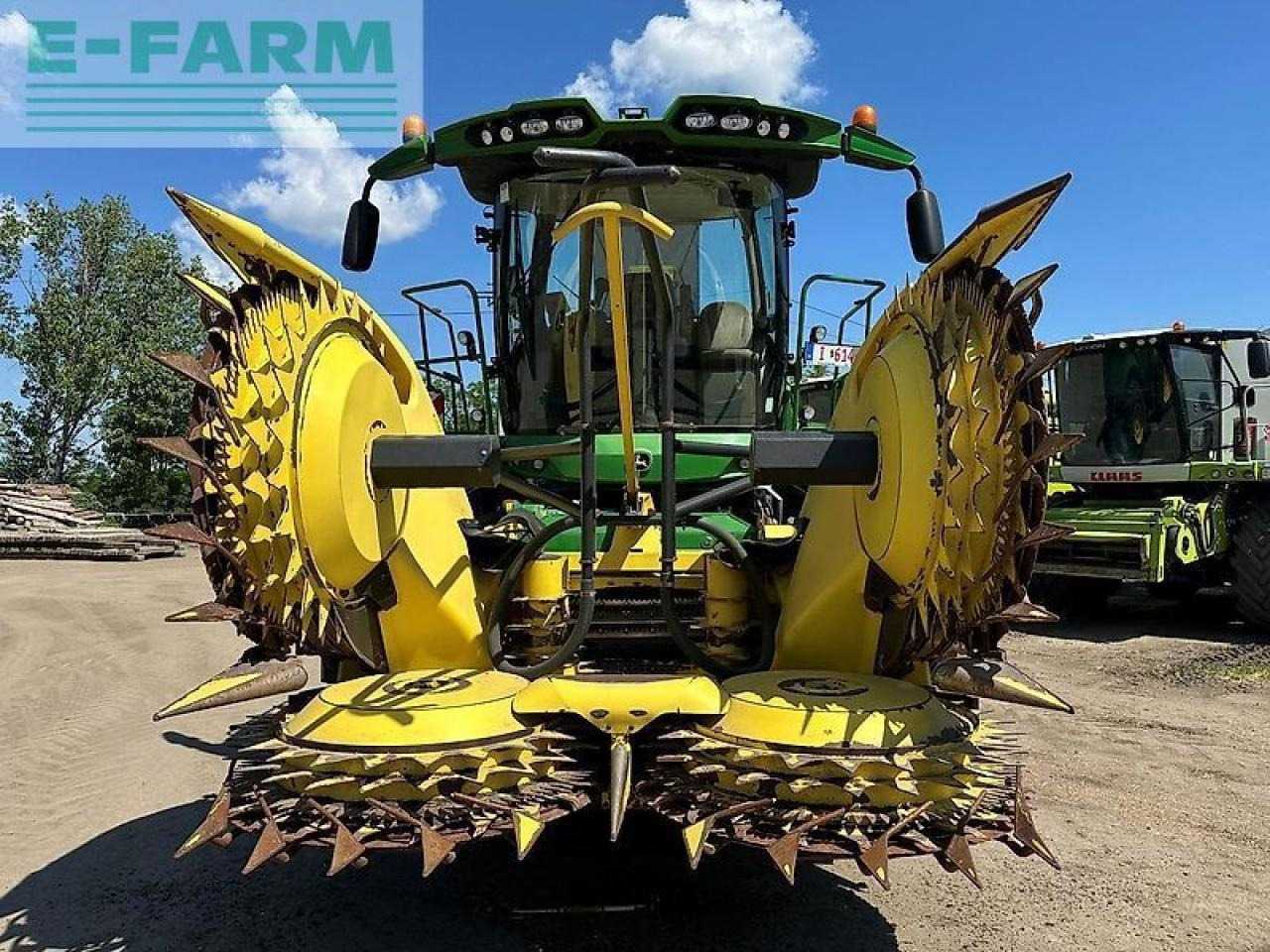 John Deere 8600 - Mähdrescher: das Bild 2 John Deere 8600 - Mähdrescher: das Bild 2