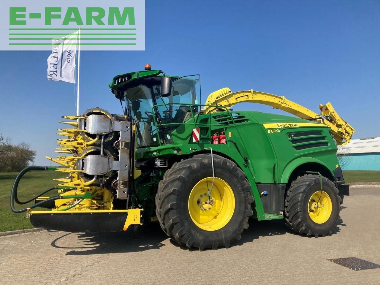 John Deere 8600i - Ernteforsatz für Häcksler: das Bild 1 John Deere 8600i - Ernteforsatz für Häcksler: das Bild 1