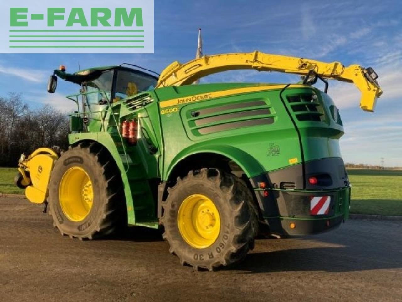 John Deere 8600i - Ernteforsatz für Häcksler: das Bild 3 John Deere 8600i - Ernteforsatz für Häcksler: das Bild 3